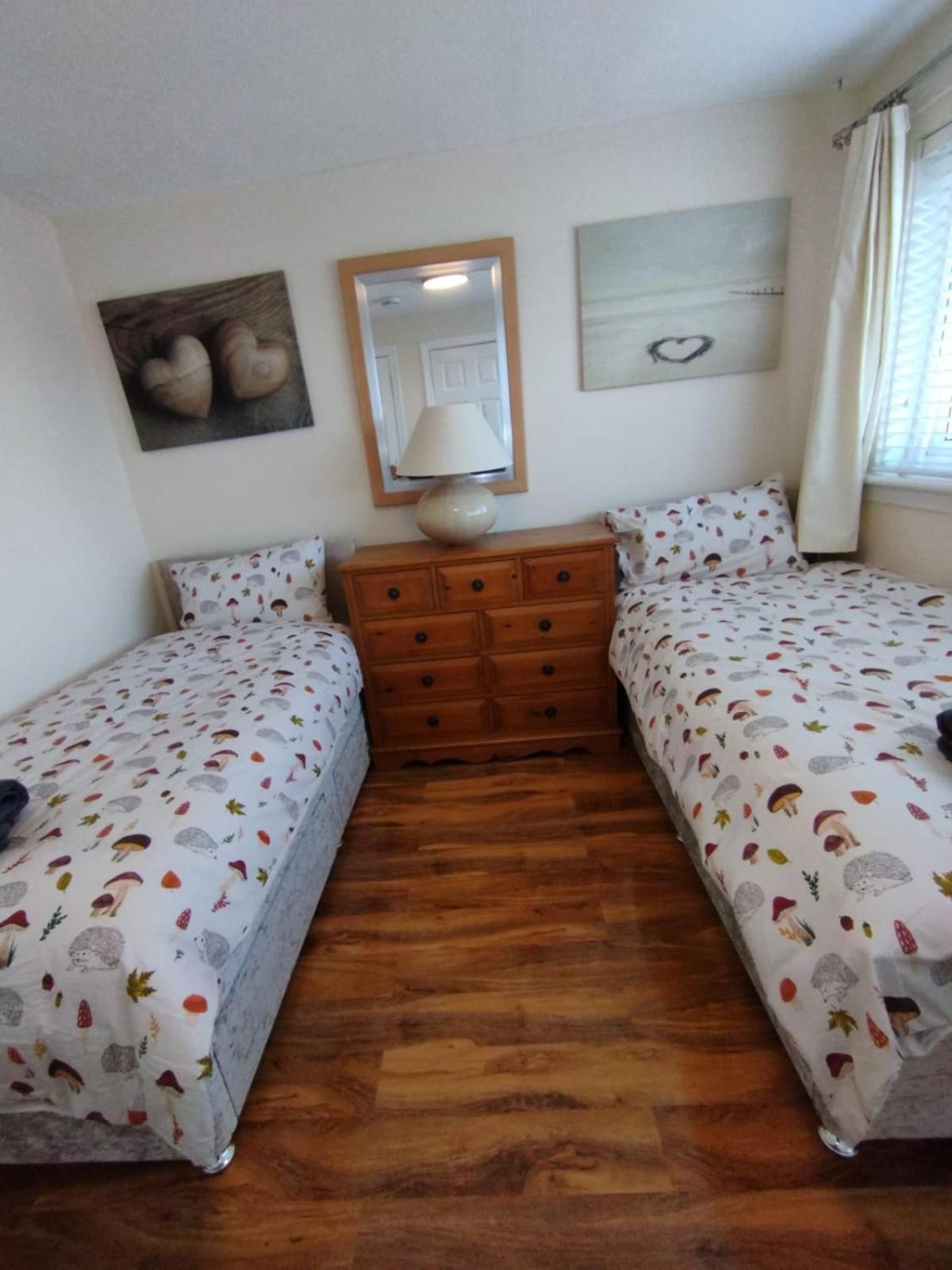 Edinburgh Villa 3 Bed Rooms House In Edinburgh - Private Parking ภายนอก รูปภาพ
