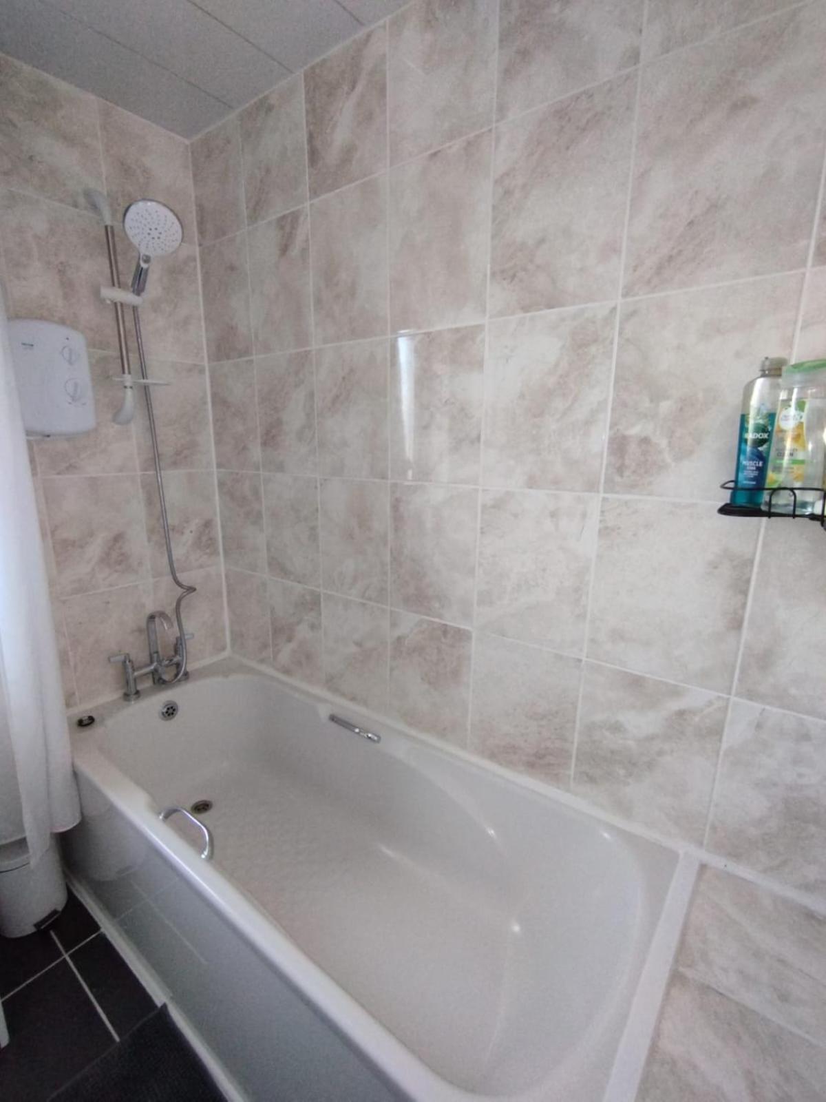 Edinburgh Villa 3 Bed Rooms House In Edinburgh - Private Parking ภายนอก รูปภาพ